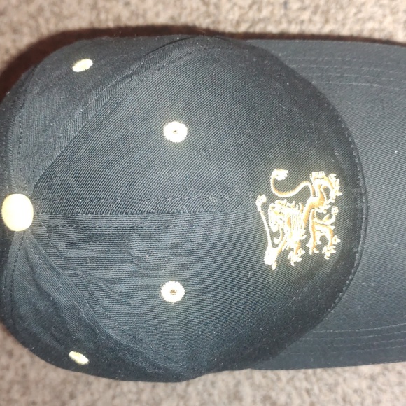 Slotline Embroidered Golf Black Gold Adjustable Hat Cap - Picture 3 of 10